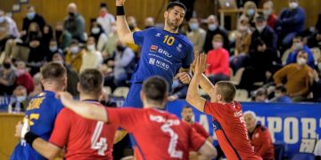 Handbal. Liga Zimbrilor. Gabriel Cumpănici va evolua următoarele trei sezoane  la CS Minaur Baia Mare