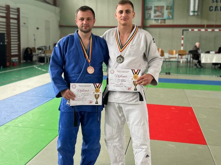 Doi polițiști maramureșeni medaliați la etapa finală a Campionatului Național de Judo al MAI