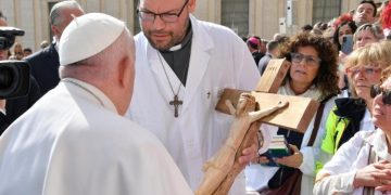 Papa Francisc, la audienţa generală de miercuri: „Să descoperim, în timpul Postului Mare, darul urmării lui Isus”