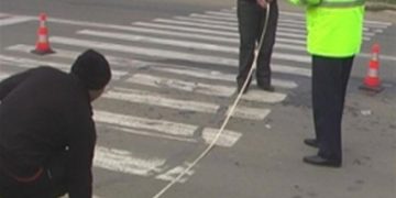 Pieton accidentat în Borșa în timp ce traversa strada