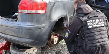 Maramureşean reţinut pentru 24 de ore, după ce transporta ţigări ascunse în locaşuri special amenajate într-un autoturism
