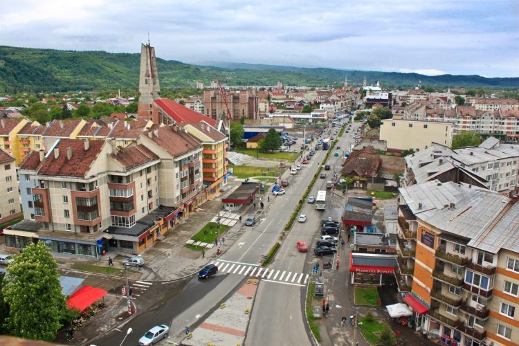 Anunţ important. Lucrări de reparaţii pe mai multe străzi din Sighetu Marmaţiei. Restricții parțiale de trafic rutier