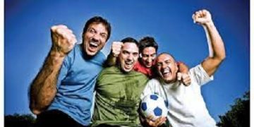 Se dau Vouchere cadou de Ziua Bărbatului. Câţi bani ar putea primi pe 19 noiembrie