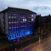 Clădiri din Baia Mare iluminate în albastru cu prilejul Zilei Internaționale de Conștientizare a Autismului