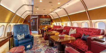 Misterul avionului care se încăpățânează să se întoarcă…