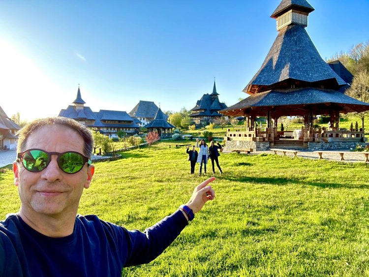 Dan Negru transmite un mesaj emoționant de pe plaiurile maramureșene: „Ne lipsește educația bucuriei!”