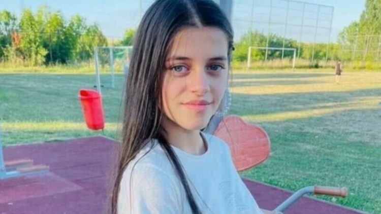 Loredana, o tânără din Cluj a dispărut. Familia o caută cu ajutorul rețelele de socializare