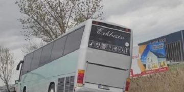 Încă un accident în care a fost implicat un autocar cu copii. A fost aplicat Planul roşu