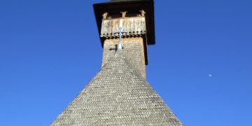 Programul liturgic pentru Săptămâna Patimilor la Biserica ,,Sfinții Cosma și Damian” Vișeu-Spital