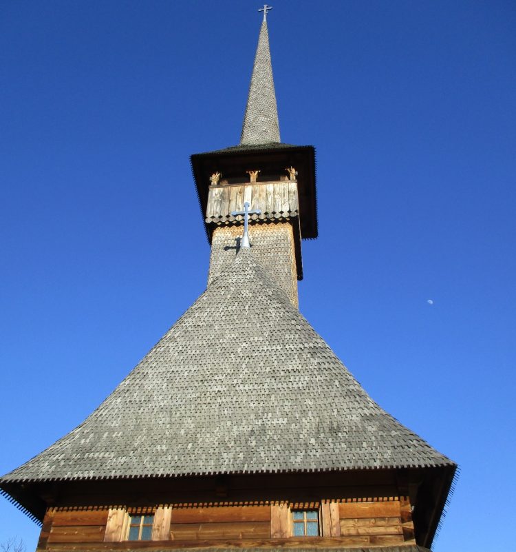 Programul liturgic pentru Săptămâna Patimilor la Biserica ,,Sfinții Cosma și Damian” Vișeu-Spital