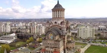 Programul liturgic în Săptămâna Patimilor și de Praznicul Învierii Domnului la Catedrala Episcopală din Baia Mare
