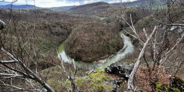 REPORTAJ TURISTIC: Pe Piatra Ciutei, mai aproape de Dumnezeu