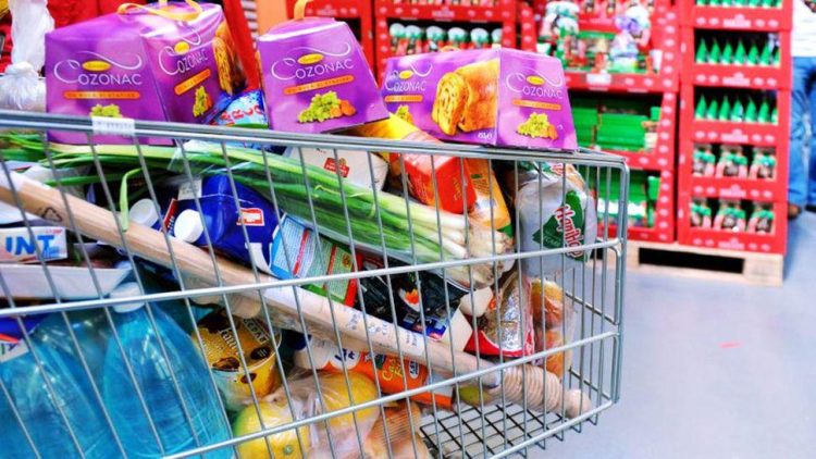 Programul de Paşte al magazinelor şi hipermarketurilor