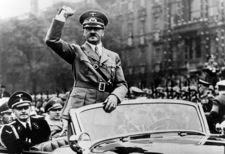 30 aprilie, ziua în care Adolf Hitler și soția sa se sinucid