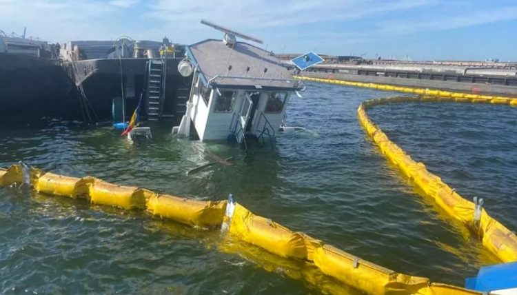 O navă din Cehia s-a scufundat în Portul Constanța după ce a lovit un vas sub pavilion românesc