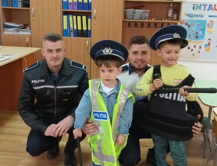 Lecții de rutieră și prevenire pentru elevii din Baia Mare, Sălsig și Fărcașa