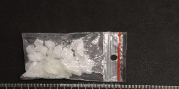 Doi tineri, depistaţi în trafic, în Sighetu Marmației, cu droguri în maşină