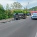 Impact violent între două autoturisme pe strada Industriei din Baia Mare. Doi adulţi şi un copilaş de 3 ani transportaţi la spital – foto
