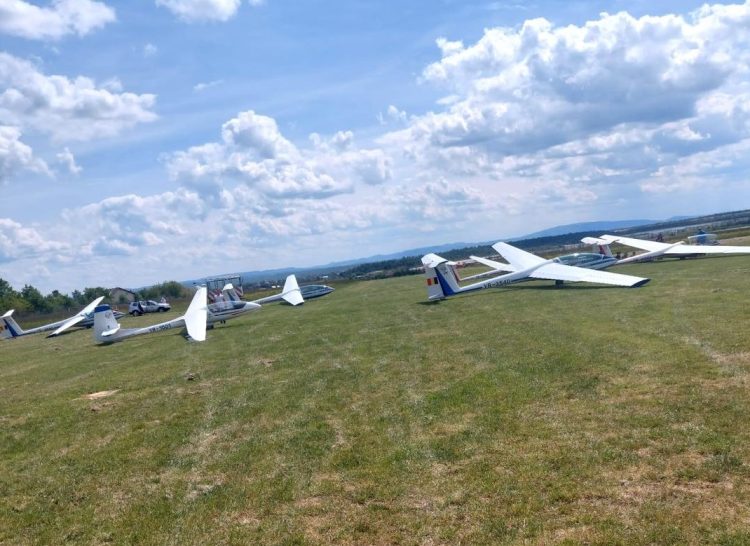 Ziua porţilor deschise la Aeroclubul Teritorial “Alexandru Papană” Baia Mare
