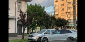 Accident în Baia Mare. Trafic blocat pe Bulevardul Republicii!
