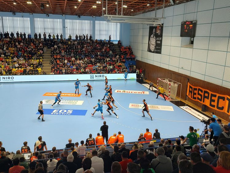 CS Minaur Baia Mare și CSM Constanța vor juca cu trofeul pe masă