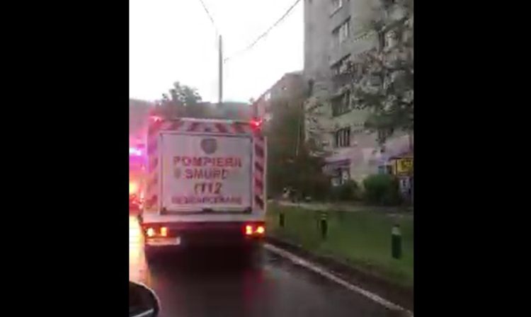 DE ULTIM MOMENT: Incendiu în zona Vivo Mall. Pompierii intervin în forță. VIDEO