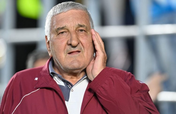 La mulţi ani, Rică Răducanu! Legenda Rapidului împlineşte 77 de ani