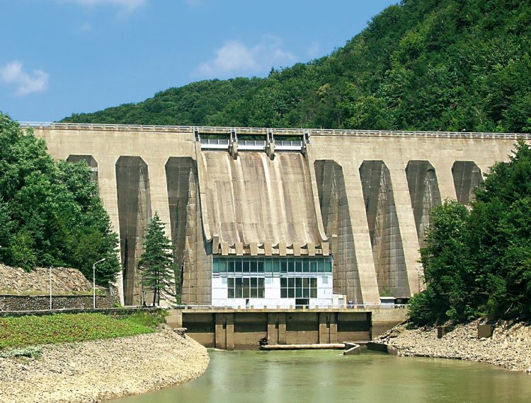 Verificarea stării barajelor de importanță majoră, după cutremurul din Arad