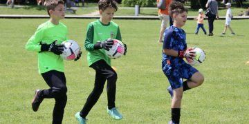 Academia Minaur Baia Mare organizează noi selecţii pentru grupe de fotbal