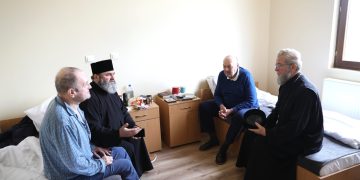 Vizită episcopală la Centrul pentru îngrijirea persoanelor în vârstă „Bunul Samarinean” din Coroieni