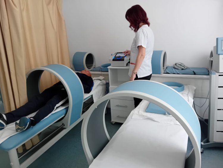 Echipamente și aparatură medicală de ultimă generație pentru Laboratorul de Recuperare, Medicină Fizică și Balneologie a Spitalului Judeţean