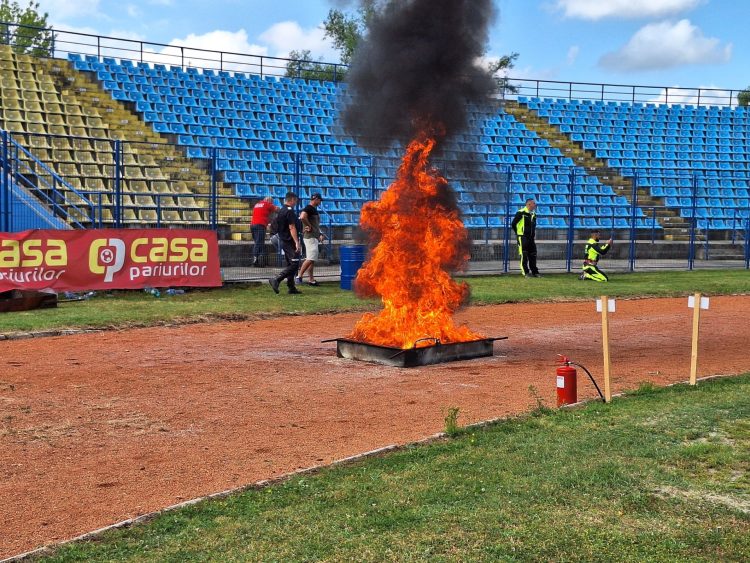 SVSU Mireșu Mare a câştigat etapa județeană a concursurilor profesionale ale serviciilor voluntare și private pentru situații de urgență