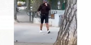 Un bărbat a ATACAT mai mulți copii dintr-un parc din Franța: „Naţiunea este în stare de şoc”