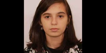 ANTONIA a dispărut de acasă! Are 17 ani și locuiește în Baia Mare