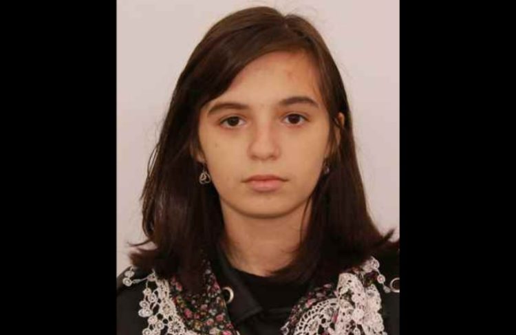 ANTONIA a dispărut de acasă! Are 17 ani și locuiește în Baia Mare