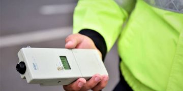 Tot mai mulți șoferi care consumă alcool la volan. Șofer identificat cu 0,61 mg/l alcool pur în aerul expirat, în Baia Mare