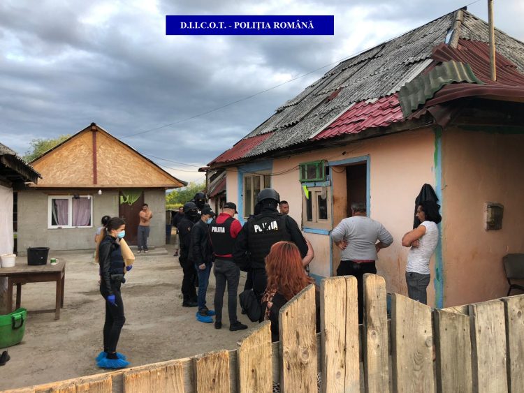 Traficanții de sclavi din Maramureș, 8 ani cu executare