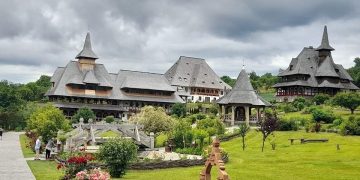 Eveniment aniversar. Vineri are loc hramul Mănăstirii Bârsana