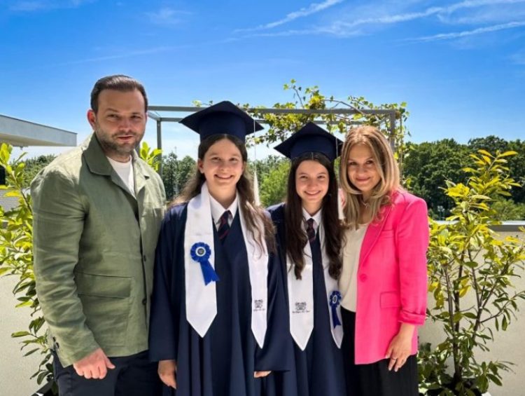 Gemenele lui Mihai Morar au terminat clasa a VIII-a