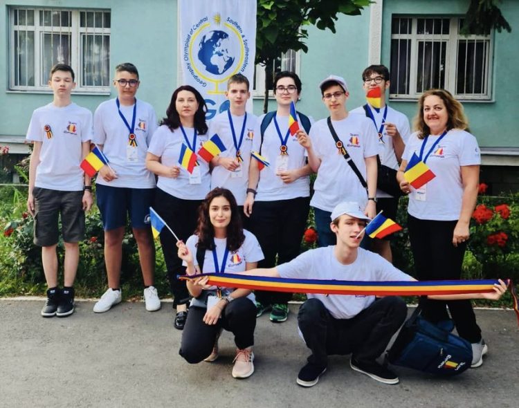 România a cucerit tot ce se poate la Olimpiada Europeană de Geografie