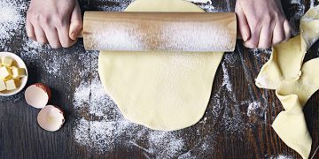 AJOFM Maramureş face înscrieri pentru un curs gratuit de patiser