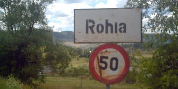După mai bine de două luni, locuitorii din Rohia au apă la robinete
