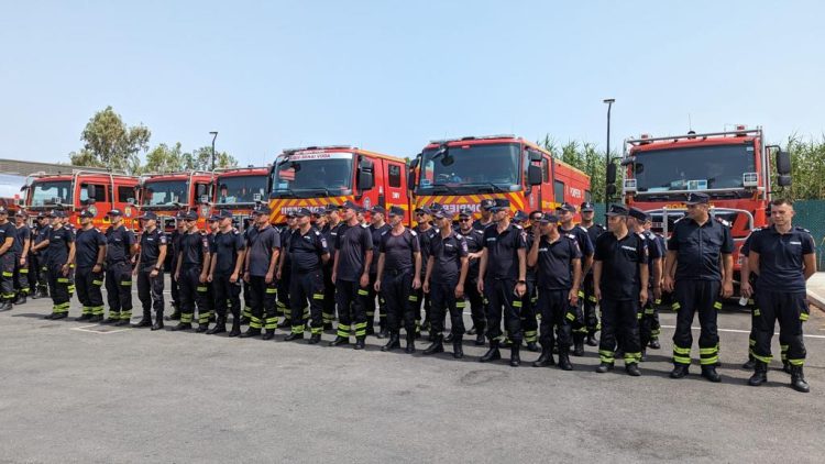 Alți 40 de pompieri români pornesc în sprijinul colegilor lor din insula Rodos