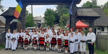 Sărbătoare la Breb: Festivalul “Hoinărind printre tradiții”