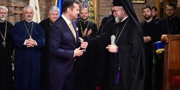 Mesajul Preasfințitului Părinte Episcop Iustin la aniversarea a 45 de ani de viață a Primarului Cătălin Cherecheș al Băii Mari