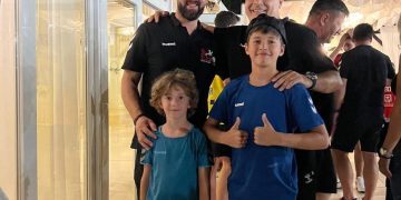 UN NOU ÎNCEPUT: Răzvan Pop a semnat cu Dinamo! Felicitări și mult succes, Kembo!