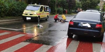 ACTUALIZARE: Grav accident pe str. G. Coşbuc din Baia Mare. Femeia lovită pe trecerea pentru pietoni a murit la spital
