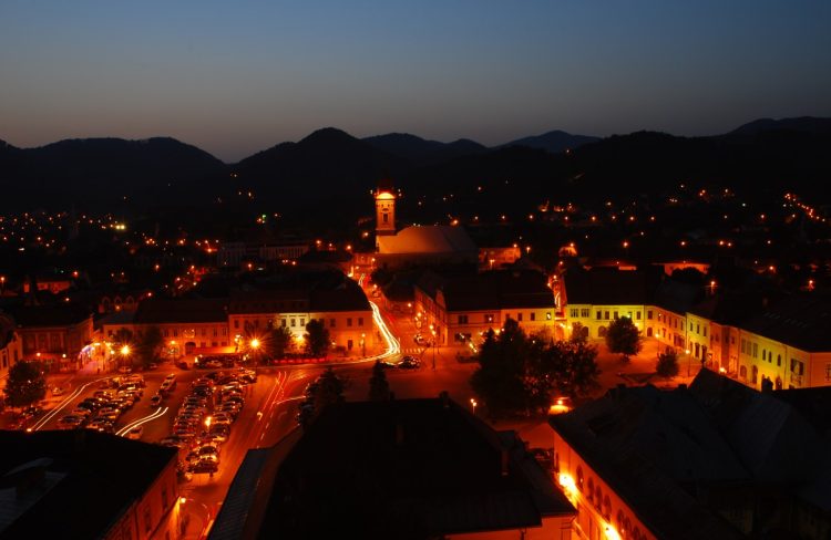 Iluminatul stradal din zona istorică a municipiului Baia Mare, modernizat