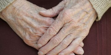 Controale la azilele din țară: patru au fost închise și 22 au fost suspendate. Care e situaţia în Maramureş