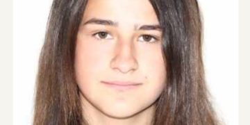 O băimăreancă de 16 ani a dispărut de acasă. Ea este căutată de familie şi poliţie